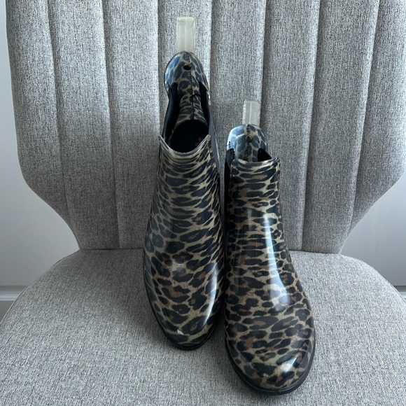 Sam Edelman Leopard Print Winter Rain Boots - Picture 1 of 10